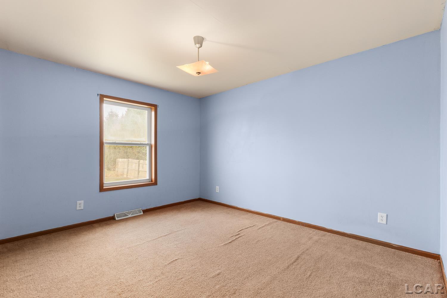 260 South Main Street Britton, MI 49229 - Photo 15 of 45
