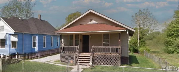 $19,900 | 637 North 27th Street, East St. Louis, IL 62205