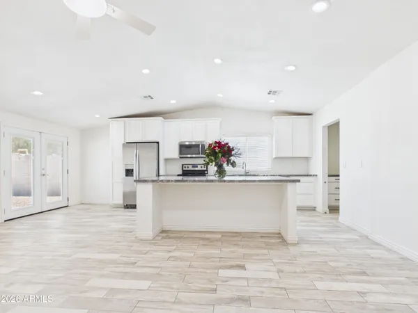 $465,000 | 945 North Central Drive, Chandler, AZ 85224