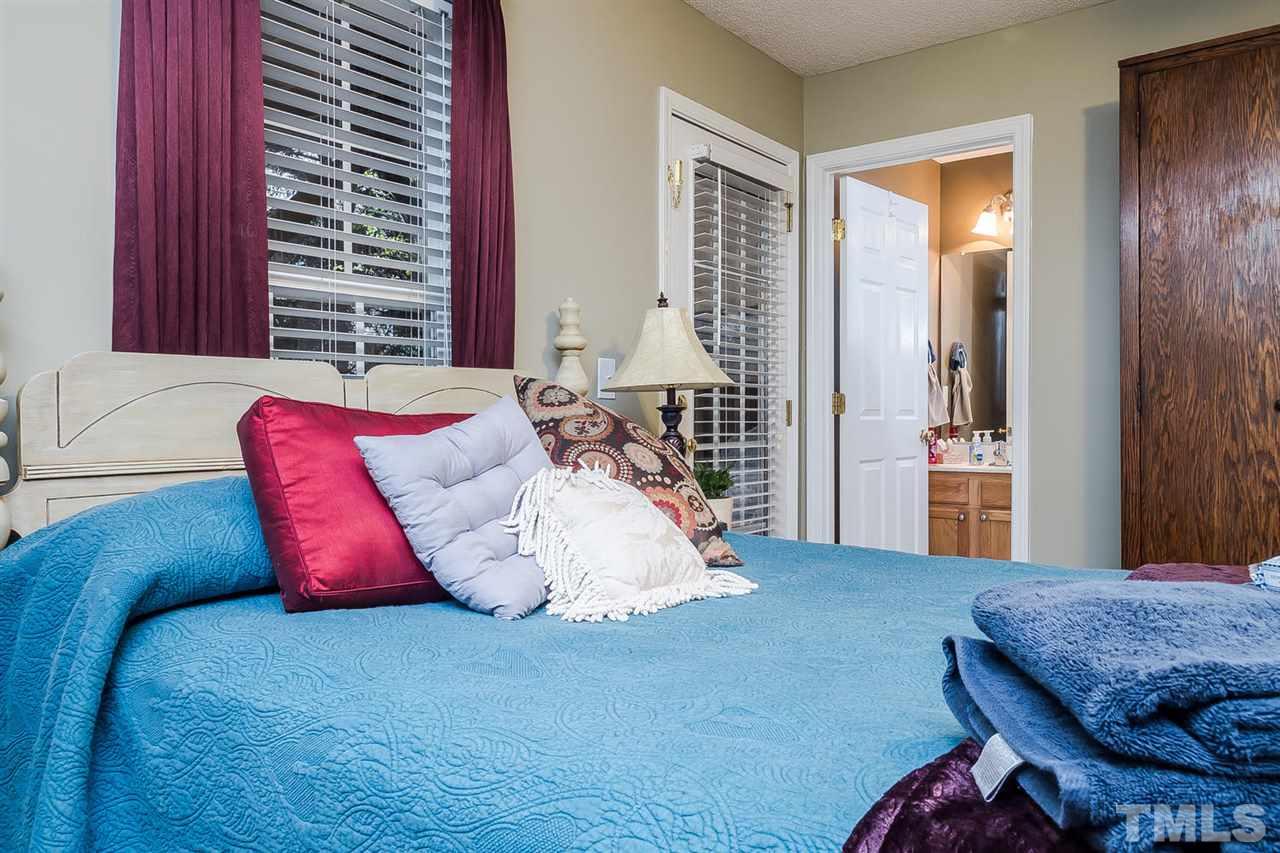 3120 Settle In Lane Raleigh, NC 27614 - Photo 5 of 25 Gallery Image 5