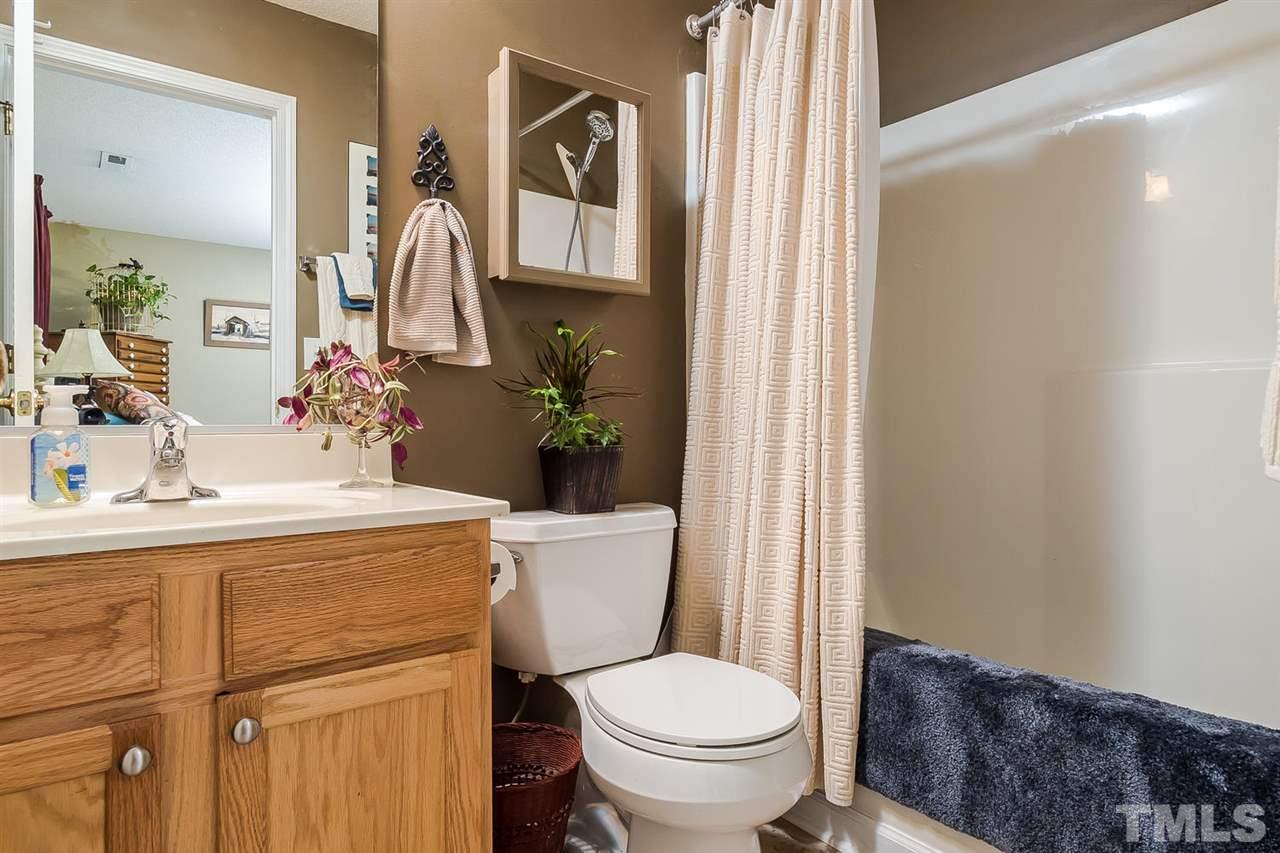 3120 Settle In Lane Raleigh, NC 27614 - Photo 6 of 25 Gallery Image 6