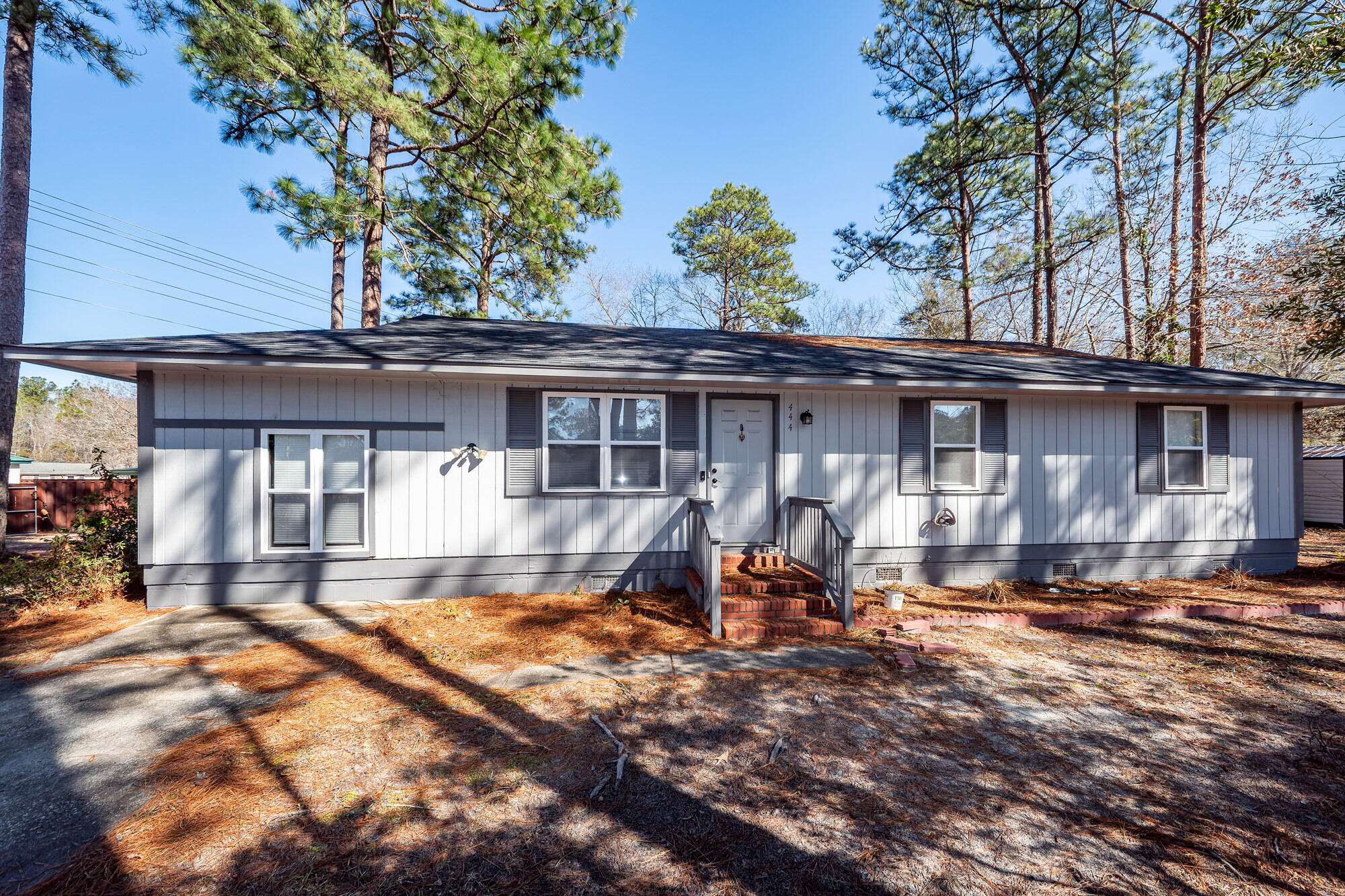 444 Academy Road Walterboro, SC 29488 - Photo 1 of 21 01