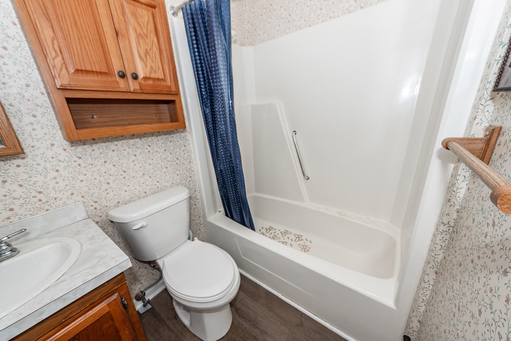 444 Academy Road Walterboro, SC 29488 - Photo 11 of 21 Hall full bath