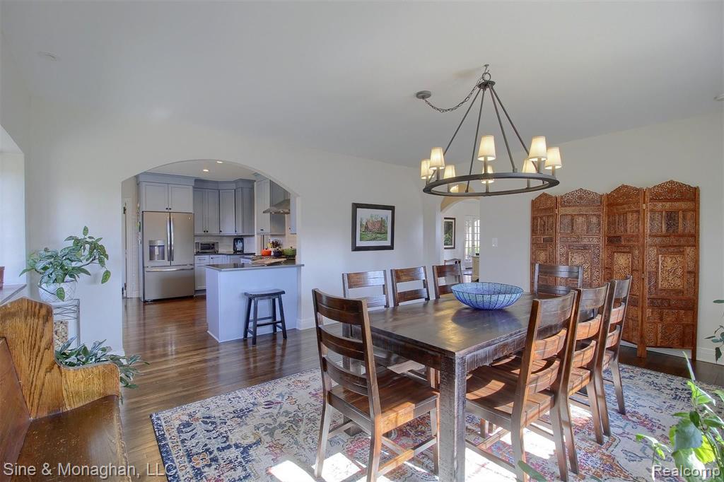 1017 Lake Shore Road Grosse Pointe Shores, MI 48236 - Photo 14 of 55