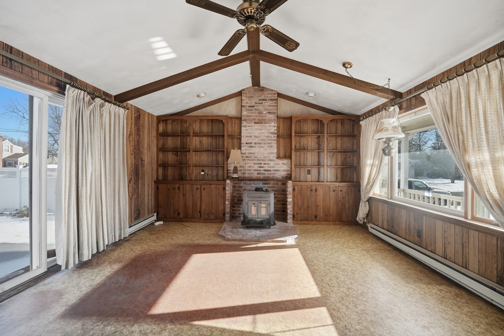 80 Jean Drive Springfield, MA 01104 - Photo 3 of 42 a view of an entryway with a front door