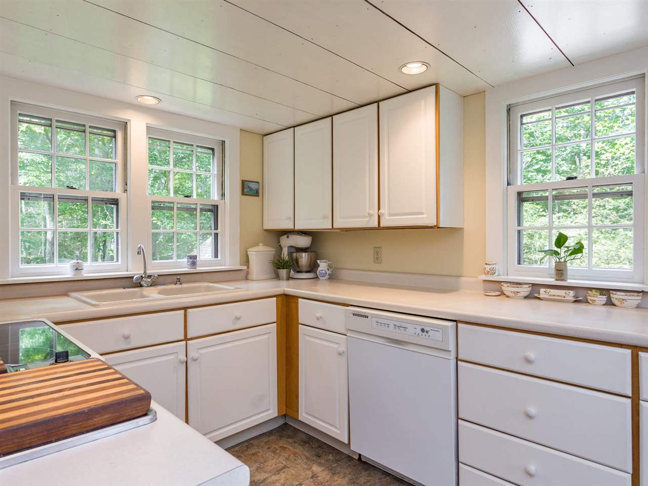 193 Fore Road Eliot, ME 03903 - Photo 12 of 31