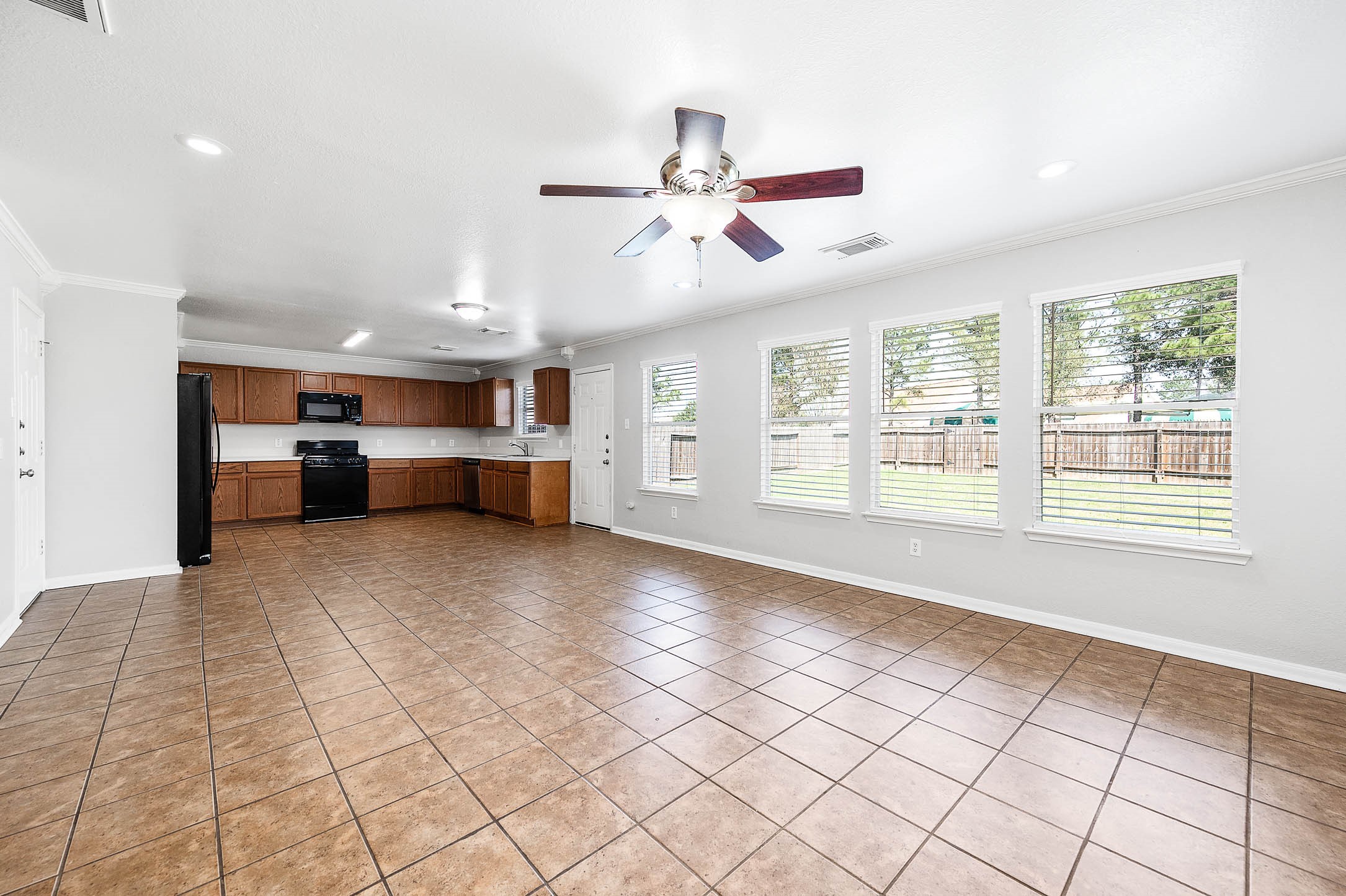 29550 North Legends Bend Drive Spring, TX 77386 - Photo 6 of 29