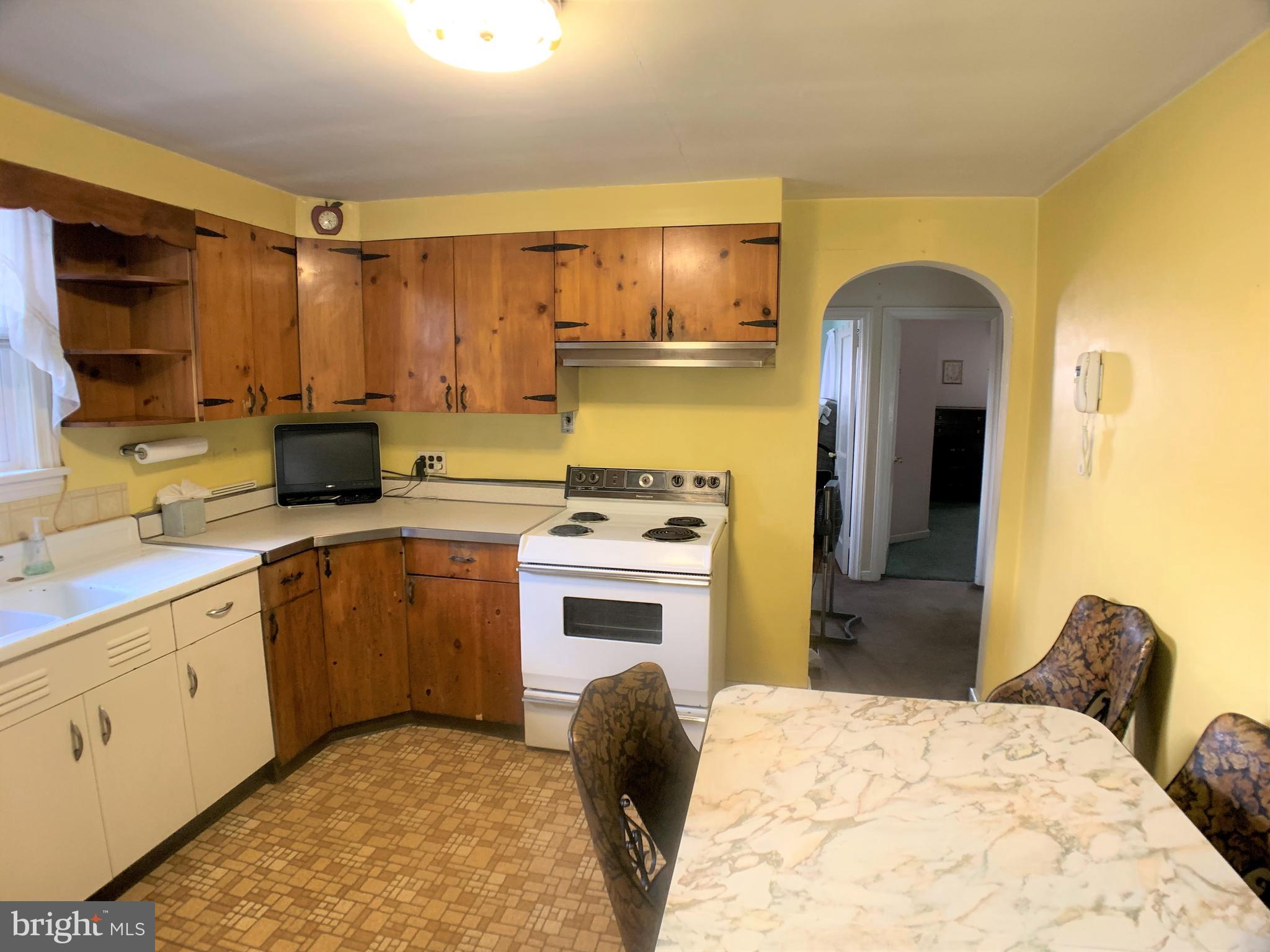 703 River Road Croydon, PA 19021 - Photo 4 of 12 Gallery Image 4
