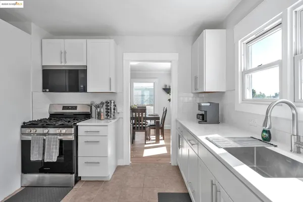 $999,998 | 15 Monte Vista Avenue, Vallejo, CA 94590