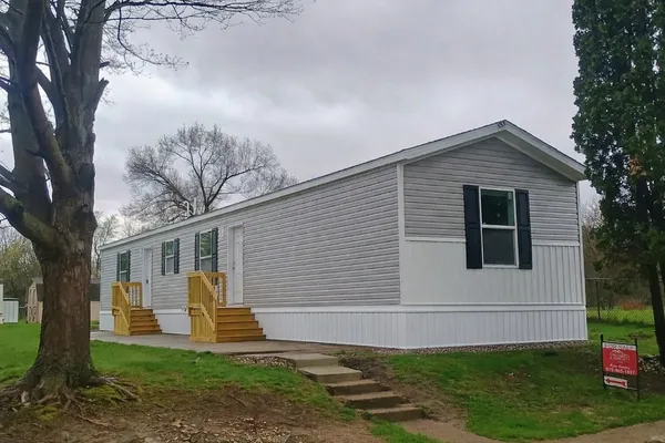 $74,000 | 1206 Carl Court, Plainwell, MI 49080