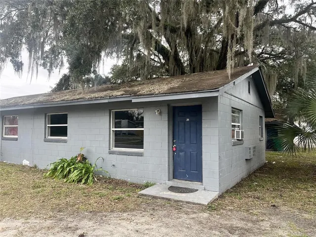 $600 | 402 Terry Street, Wildwood, FL 34785