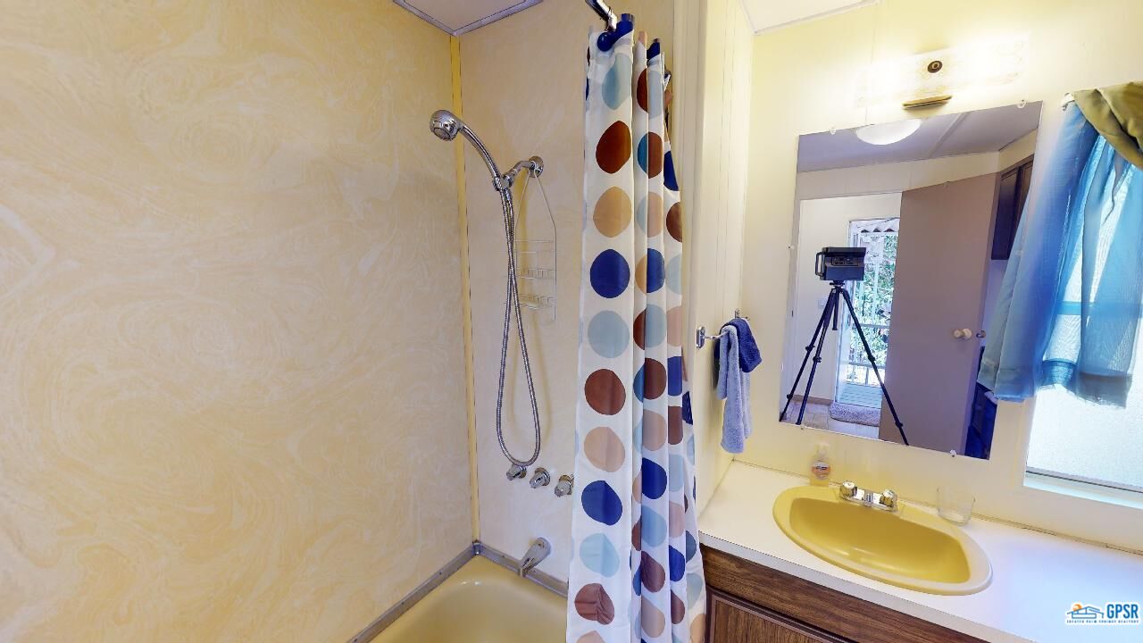 18555 Roberts Road, Unit 85 Desert Hot Springs, CA 92241 - Photo 10 of 74 Gallery Image 10