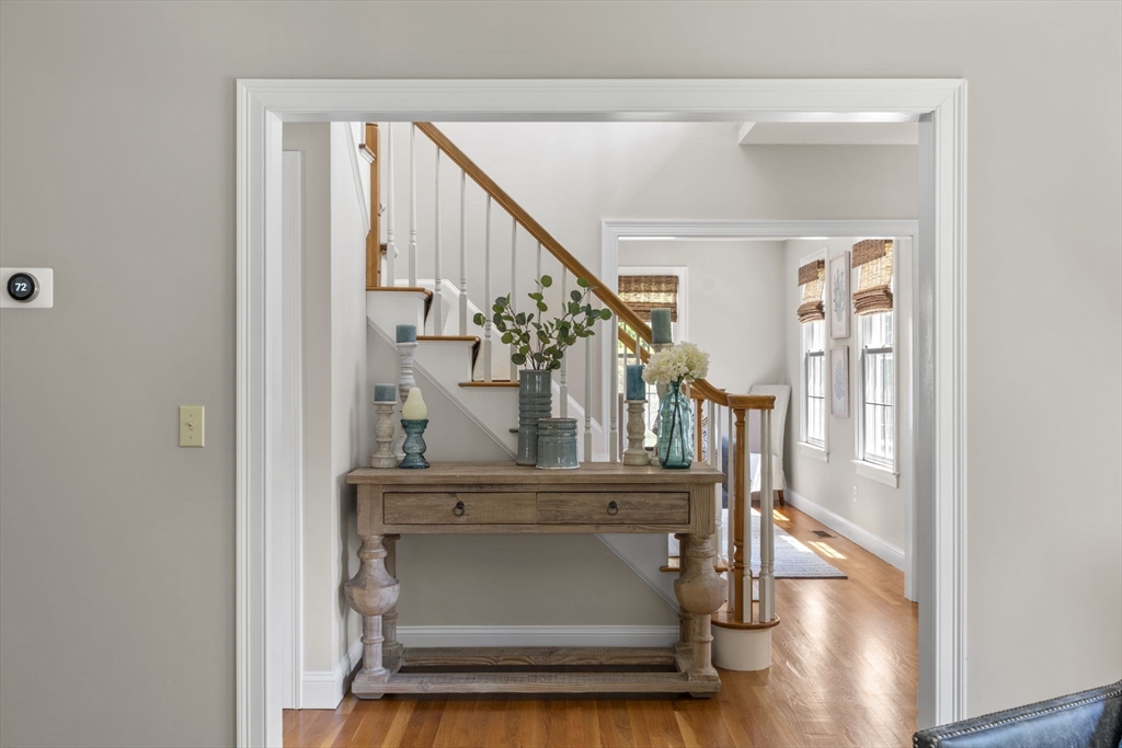 160 Quail Run Marshfield, MA 02050 - Photo 8 of 42