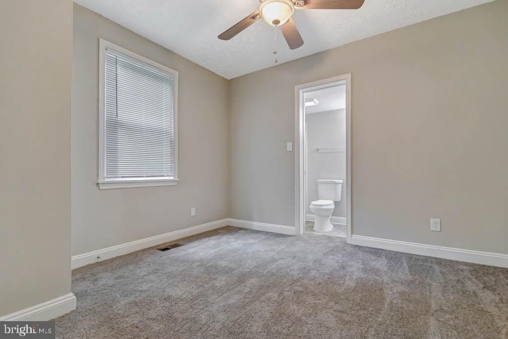 4515 Maple Road Morningside, MD 20746 - Photo 17 of 32