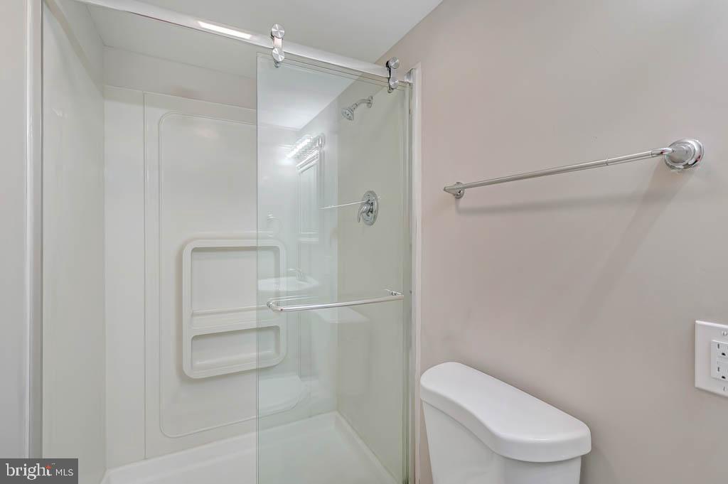 4515 Maple Road Morningside, MD 20746 - Photo 18 of 32