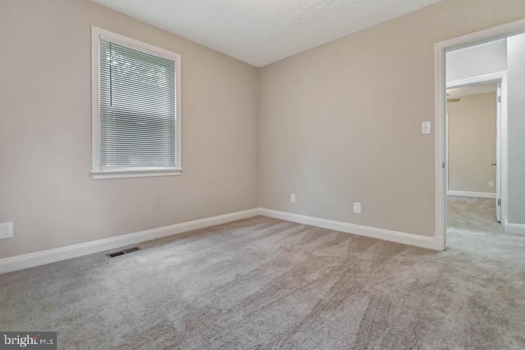 4515 Maple Road Morningside, MD 20746 - Photo 20 of 32