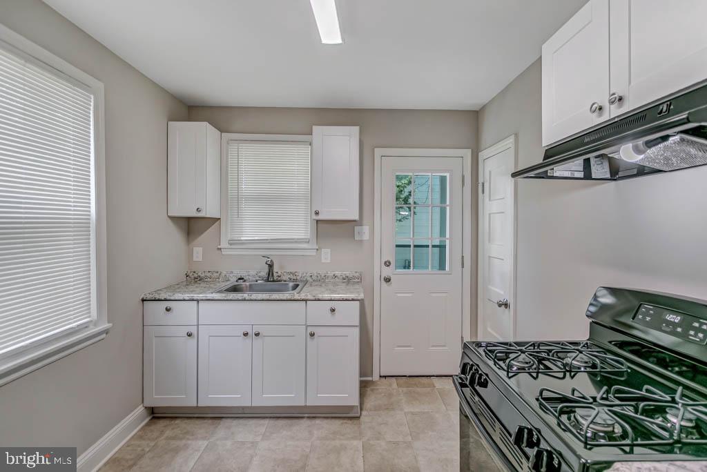 4515 Maple Road Morningside, MD 20746 - Photo 8 of 32