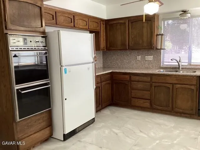 $3,095 | 540 Fairway Drive, Palmdale, CA 93551