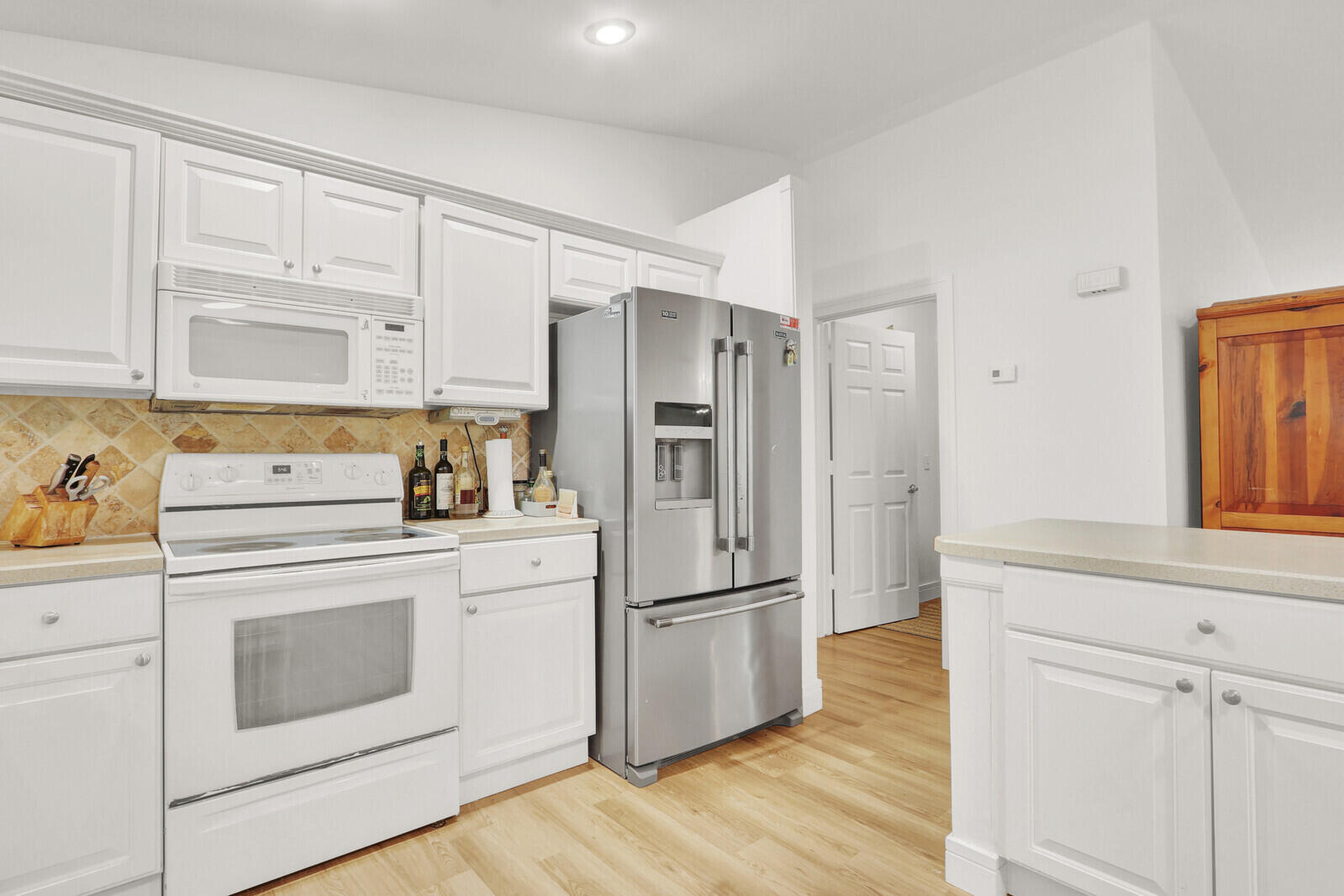 18019 43rd Road North Loxahatchee, FL 33470 - Photo 6 of 35 Kitchen