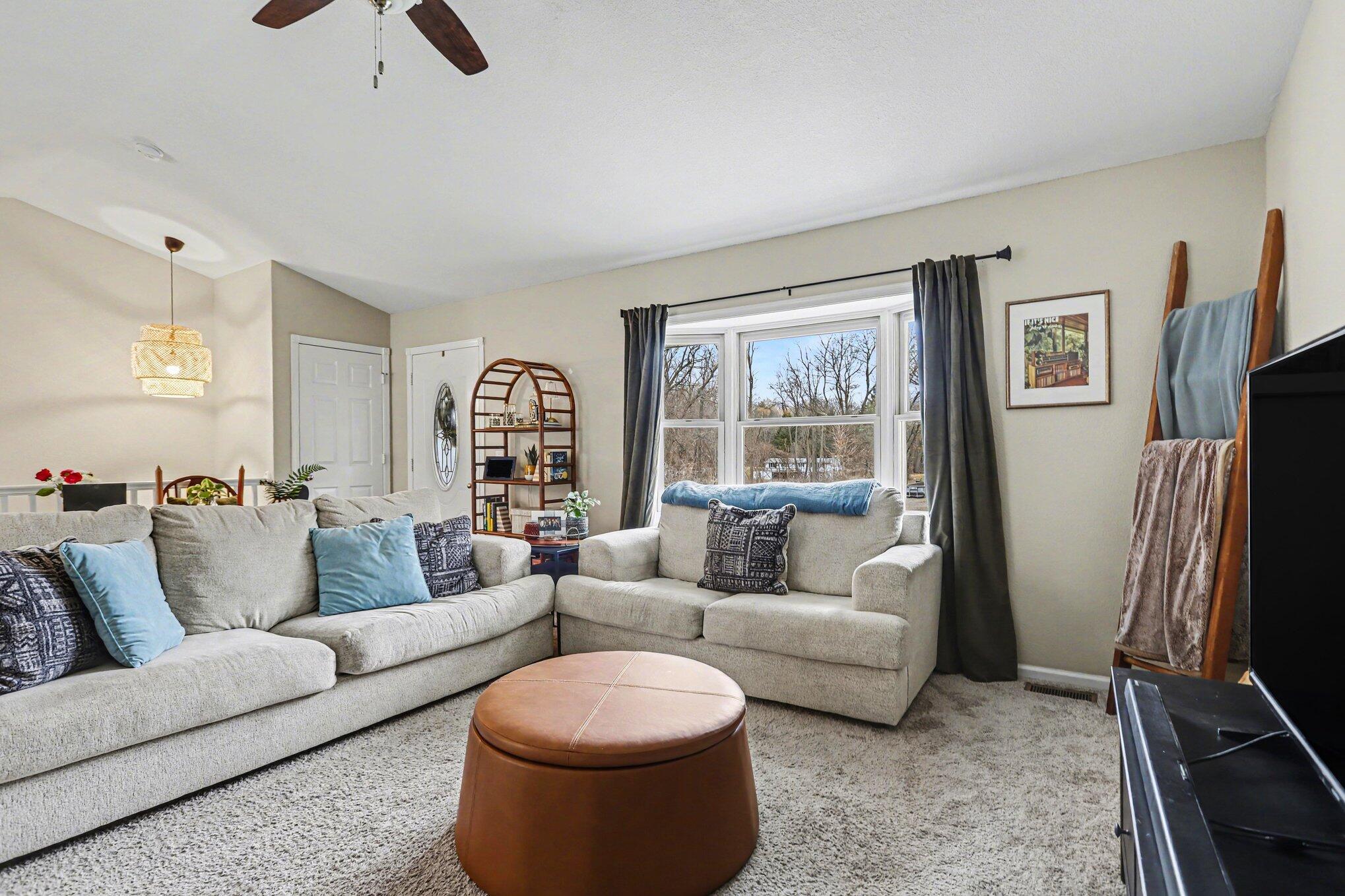 134 Doster Road Plainwell, MI 49080 - Photo 3 of 31 004_file_9746