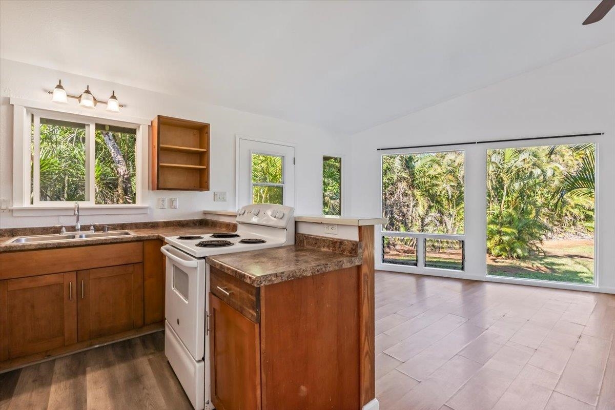 82 Mamao Place Haiku, HI 96708 - Photo 5 of 20