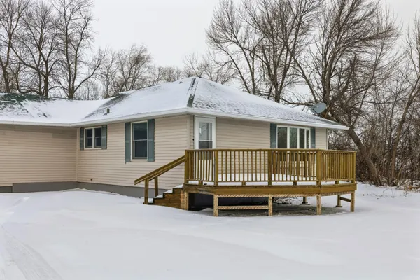 $250,000 | 610 6th Street, Hope, ND 58064