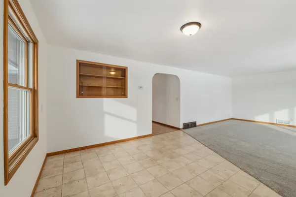 $250,000 | 610 6th Street, Hope, ND 58064