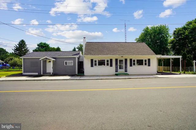 $325,000 | 4 Maple Avenue, Walkersville, MD 21793