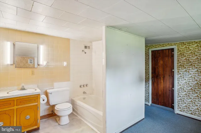 $325,000 | 4 Maple Avenue, Walkersville, MD 21793