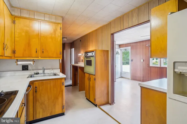 $325,000 | 4 Maple Avenue, Walkersville, MD 21793