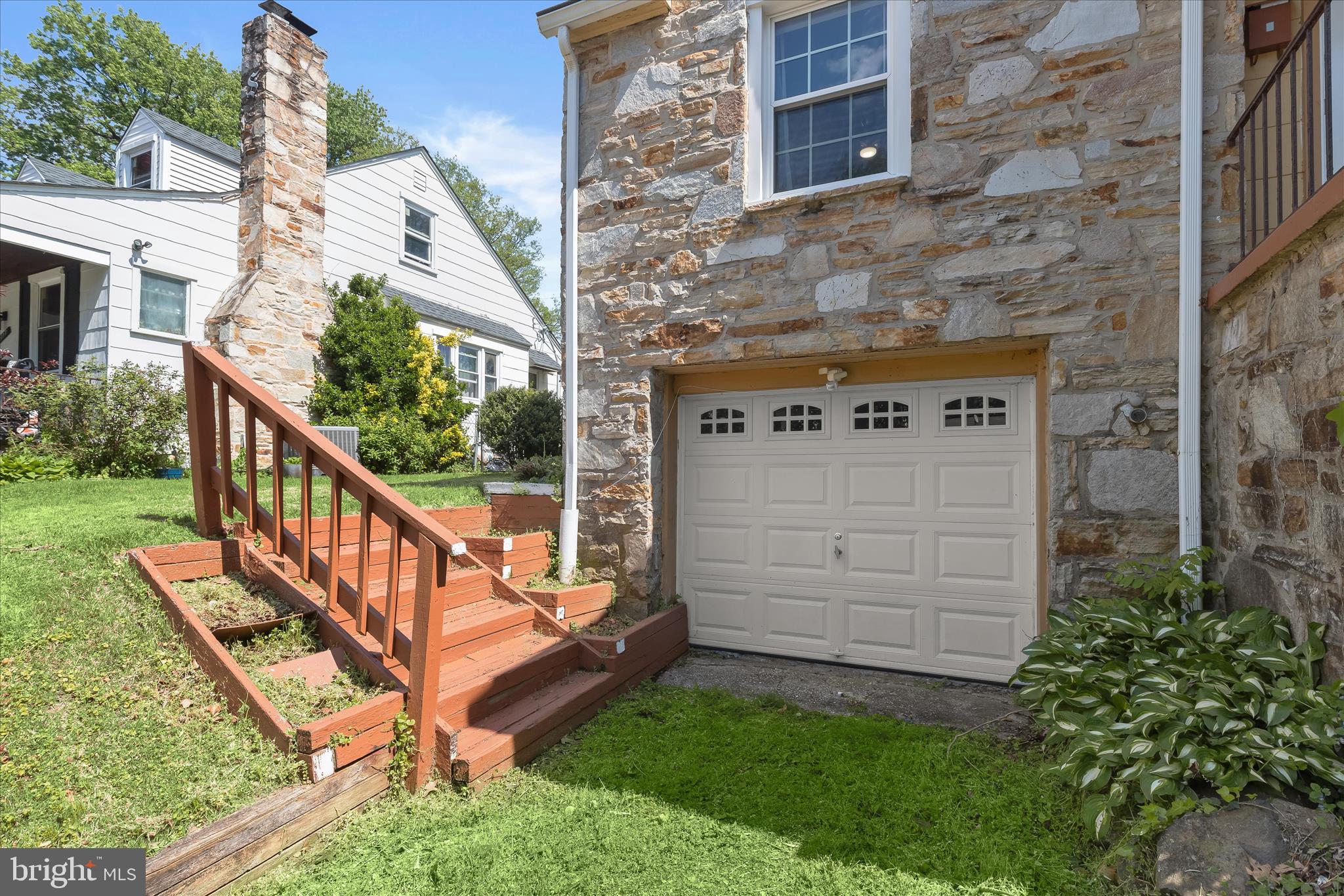 2115 Northland Road Baltimore, MD 21207 - Photo 38 of 44 Attached Garage