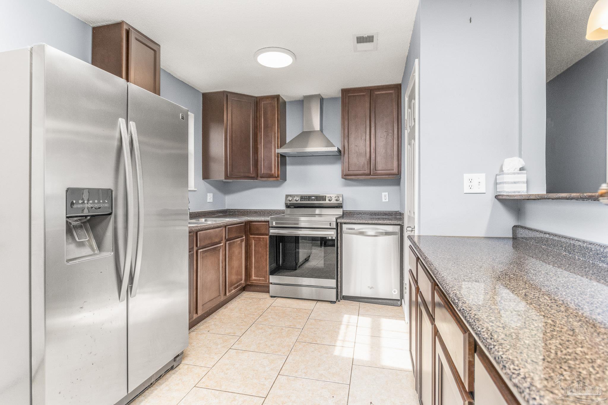 6975 Oakcliff Road Pensacola, FL 32526 - Photo 8 of 34 Gallery Image 8