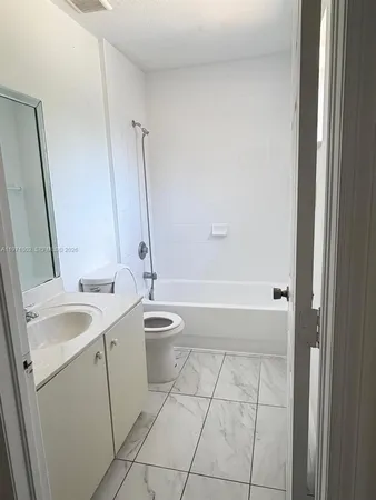 $2,100 | 972 Southwest 6th Avenue, Florida City, FL 33034