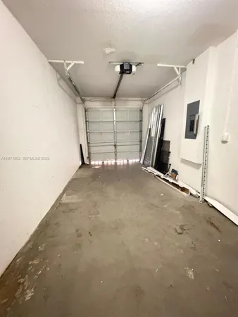 $2,100 | 972 Southwest 6th Avenue, Florida City, FL 33034