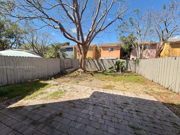 $2,100 | 972 Southwest 6th Avenue, Florida City, FL 33034