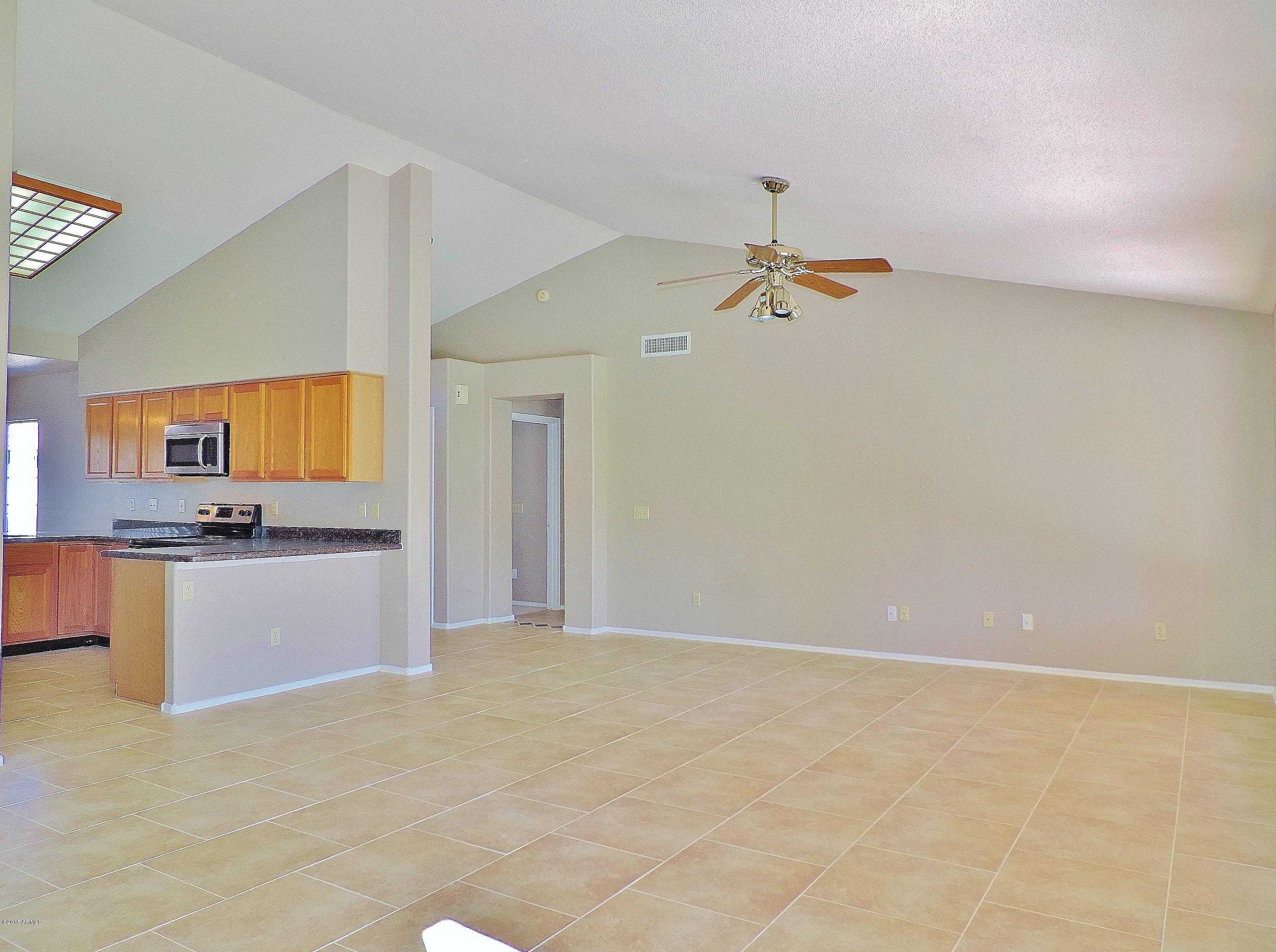 4149 East Rockledge Road Phoenix, AZ 85044 - Photo 3 of 21 3 Greatroom 3