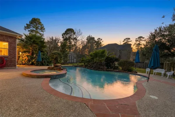 a view of a house with a big yard