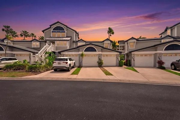 $699,900 | 1332 Siesta Bayside Drive, Unit 1332C, Sarasota, FL 34242