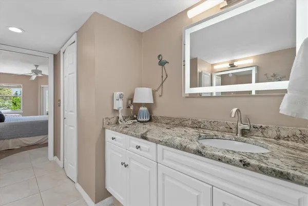$699,900 | 1332 Siesta Bayside Drive, Unit 1332C, Sarasota, FL 34242