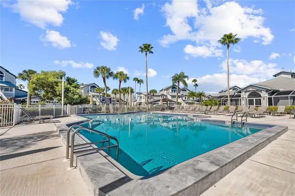 $699,900 | 1332 Siesta Bayside Drive, Unit 1332C, Sarasota, FL 34242