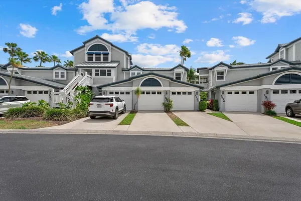 $699,900 | 1332 Siesta Bayside Drive, Unit 1332C, Sarasota, FL 34242