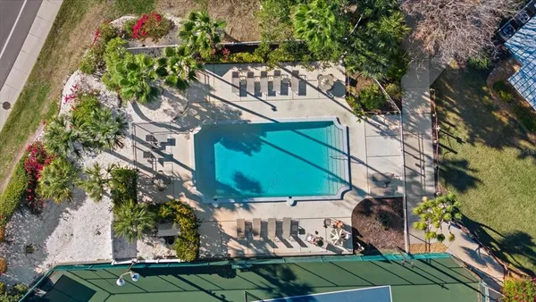 $699,900 | 1332 Siesta Bayside Drive, Unit 1332C, Sarasota, FL 34242