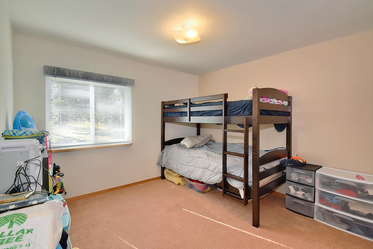 28921 North Conklin Road Chattaroy, WA 99003 - Photo 17 of 20