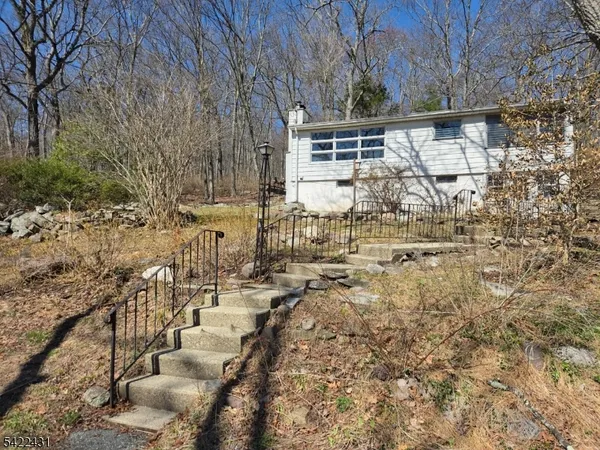 $2,000 | 48 West Shore Trail, Branchville, NJ 07826
