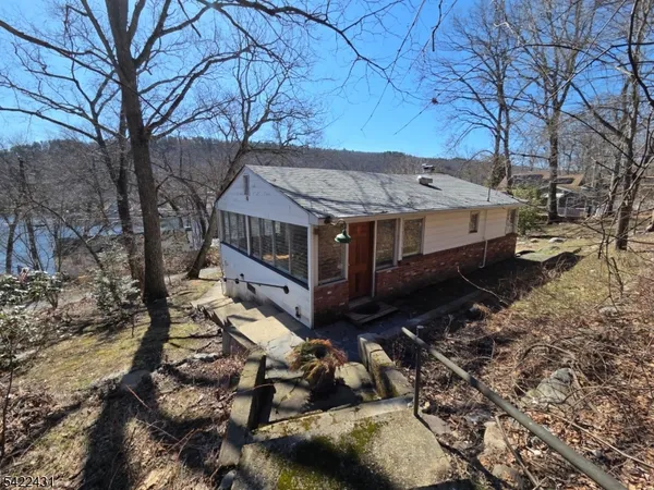 $2,000 | 48 West Shore Trail, Branchville, NJ 07826