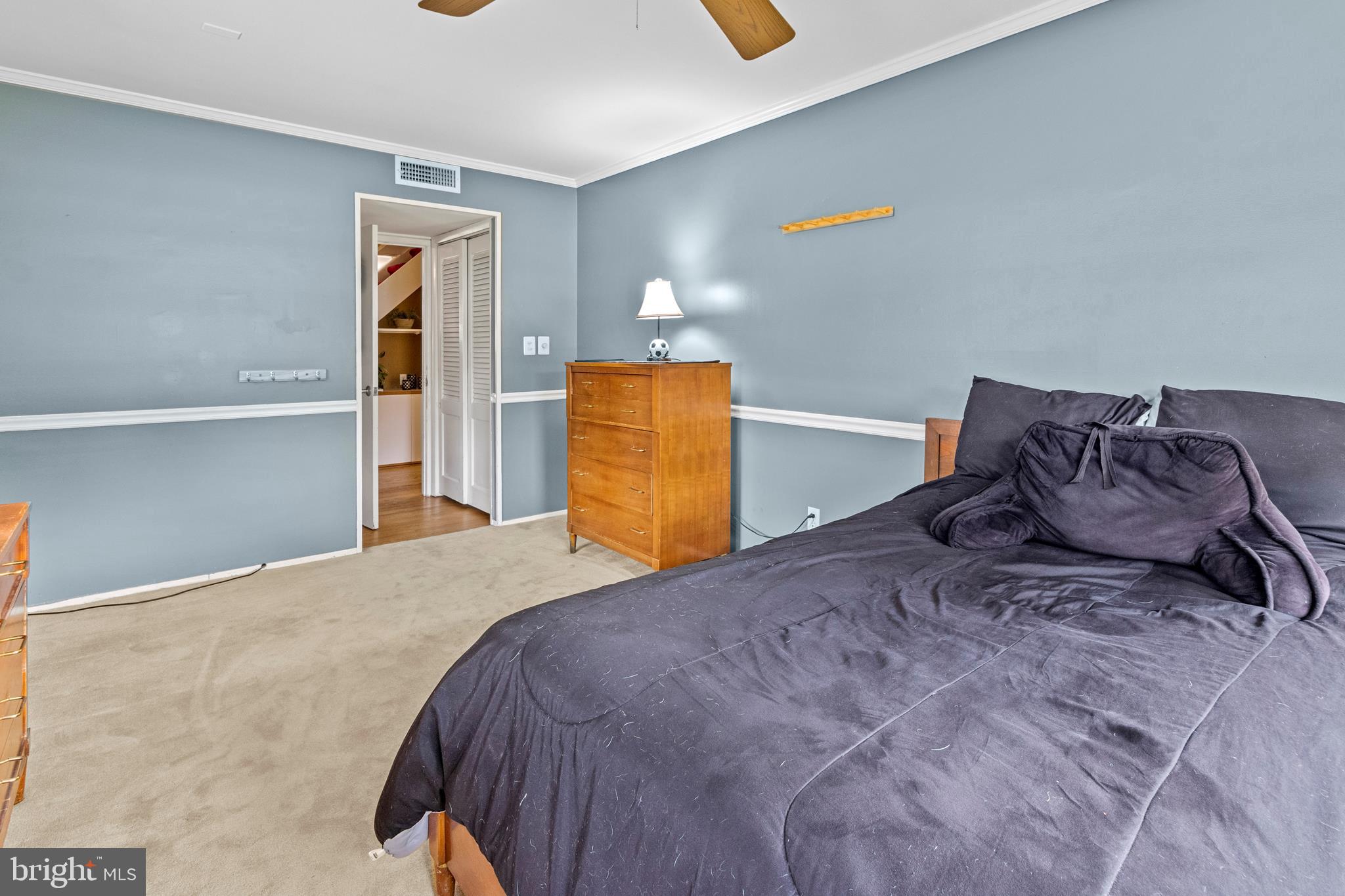 39 Round Hill Road Levittown, PA 19056 - Photo 20 of 31 2nd Bedroom
