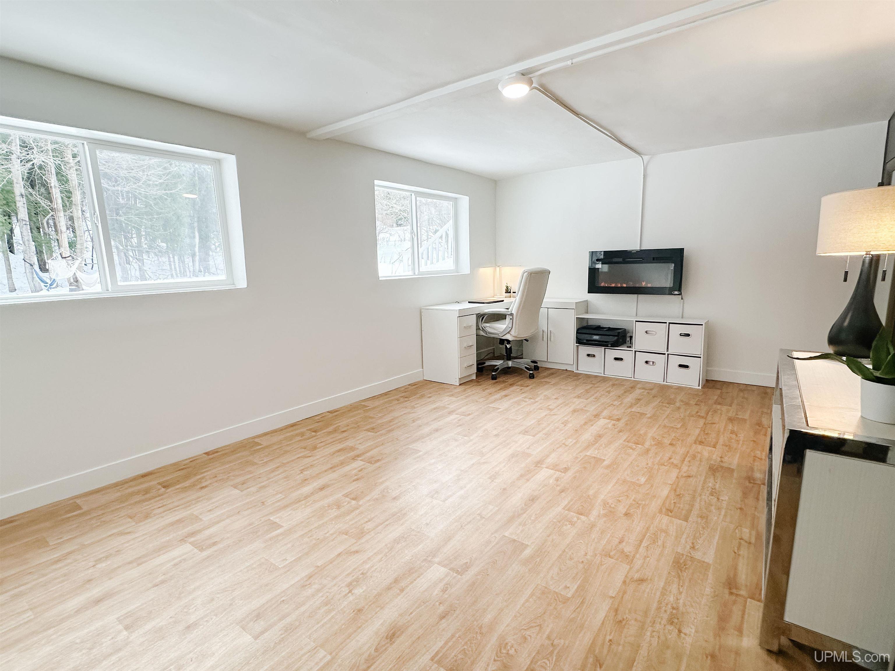 423 West Hampton Street Marquette, MI 49855 - Photo 73 of 99