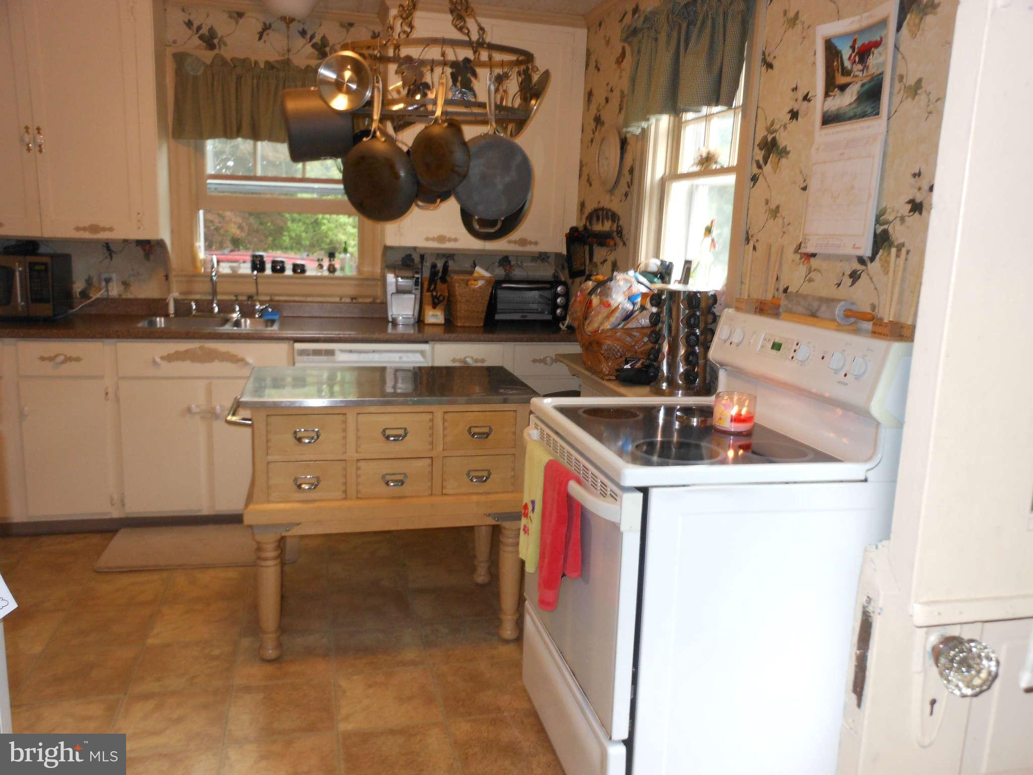 400 St Marys Road Pylesville, MD 21132 - Photo 19 of 29 Kitchen