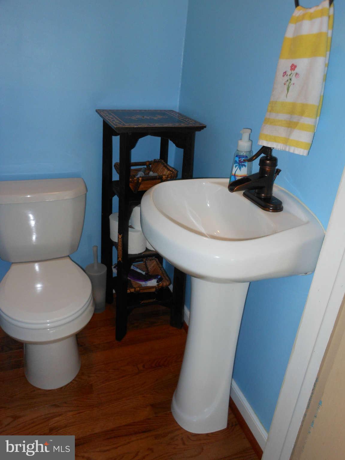 400 St Marys Road Pylesville, MD 21132 - Photo 26 of 29 Powder Room
