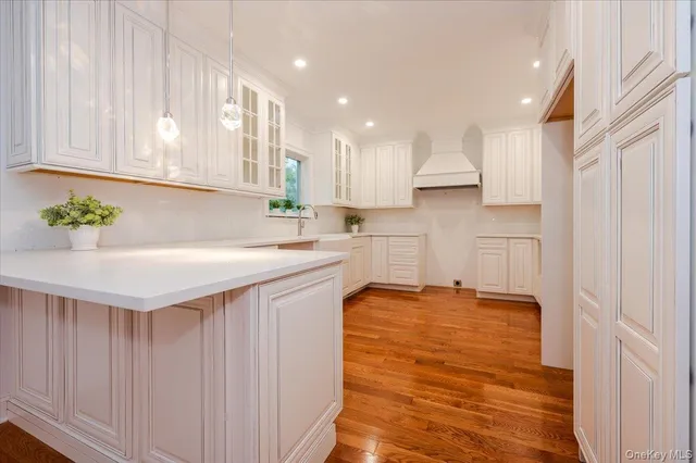 $899,000 | 35 Summit Drive, Mahopac, NY 10541